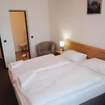 Mona 3* Harrachov