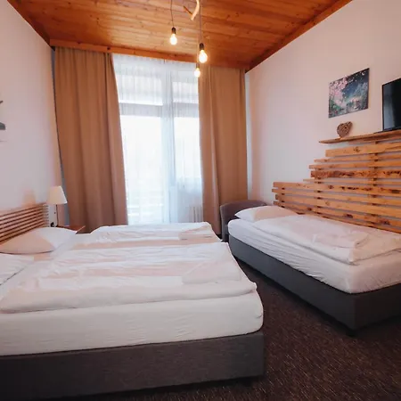 Mona Casa de hóspedes Harrachov