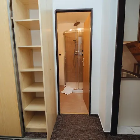 Guest house Mona